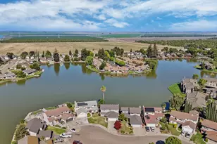 3267 Lakeshore Ct, Stockton, CA 95219 - Photo 55