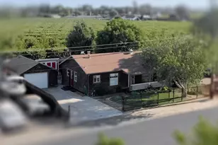 4708 E Hogan Ln, Lodi, CA 95240 - Photo 1