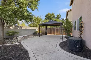1601 Blue Squirrel St, Roseville, CA 95747 - Photo 33