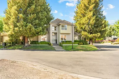 11 Lake Harbor Court, Sacramento, CA 95831 - Photo 7