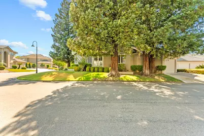 11 Lake Harbor Court, Sacramento, CA 95831 - Photo 15