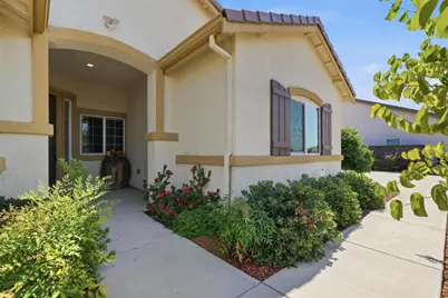 1187 Sugarstick Drive, Plumas Lake, CA 95961 - Photo 7