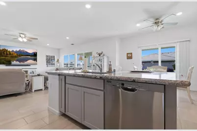 1187 Sugarstick Drive, Plumas Lake, CA 95961 - Photo 25