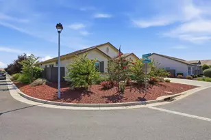 1187 Sugarstick Dr, Plumas Lake, CA 95961 - Photo 3