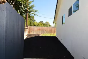 1012 Carson St, Woodland, CA 95695 - Photo 43