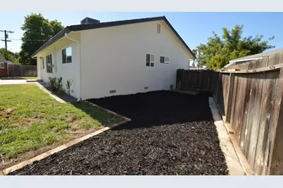 1012 Carson Street, Woodland, CA 95695 - Photo 17