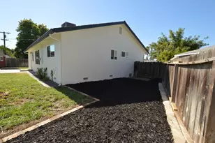 1012 Carson St, Woodland, CA 95695 - Photo 17