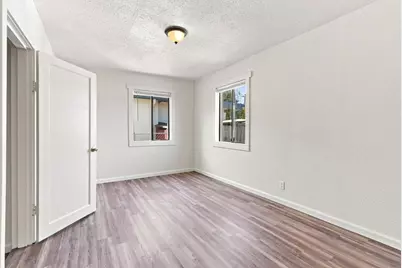 6232 Ventura Street, Sacramento, CA 95822 - Photo 19