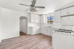 6232 Ventura St, Sacramento, CA 95822 - Photo 11