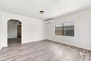6232 Ventura St, Sacramento, CA 95822 - Photo 5