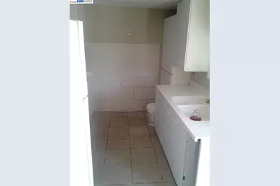 407 Thrasher Avenue, Modesto, CA 95354 - Photo 17