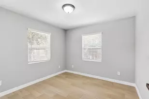 2820 26th Ave, Sacramento, CA 95820 - Photo 13