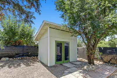 2820 26th Avenue, Sacramento, CA 95820 - Photo 25
