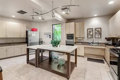 1063 Commons Drive, Sacramento, CA 95825 - Photo 45