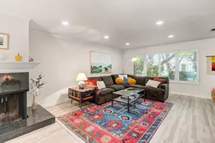 1063 Commons Dr, Sacramento, CA 95825 - Photo 7