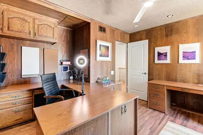 1063 Commons Drive, Sacramento, CA 95825 - Photo 25