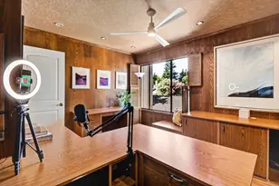 1063 Commons Dr, Sacramento, CA 95825 - Photo 25