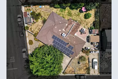 2044 Middleberry Road, Sacramento, CA 95815 - Photo 43