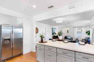 679 55th St, Sacramento, CA 95819 - Photo 21