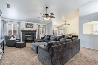 3377 Kimmel Avenue, Madera, CA 93637 - Photo 27