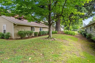 7945 La Riviera Dr, Sacramento, CA 95826 - Photo 31