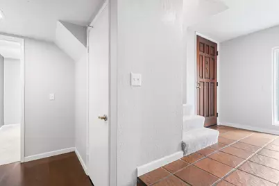 7945 La Riviera Dr, Sacramento, CA 95826 - Photo 13