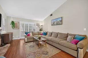1920 University Park Dr, Sacramento, CA 95825 - Photo 25