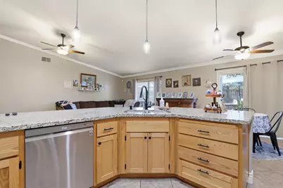 251 White Water Way, Yuba City, CA 95991 - Photo 5