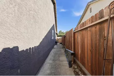 251 White Water Way, Yuba City, CA 95991 - Photo 35