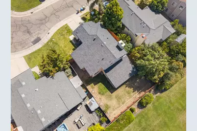 6111 Laguna Vale Way, Elk Grove, CA 95758 - Photo 31