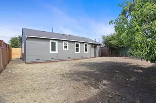 508 Clara St, Oakland, CA 94603 - Photo 29