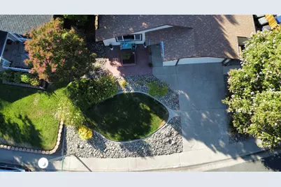 8025 Larwin Drive, Citrus Heights, CA 95610 - Photo 37