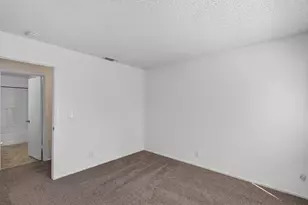63 Six Rivers Cir, Sacramento, CA 95831 - Photo 25