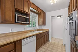 3510 Ardmore Rd, Sacramento, CA 95821 - Photo 9