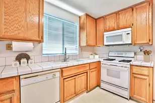 5005 Cumbrae Isle Way, Antelope, CA 95843 - Photo 7