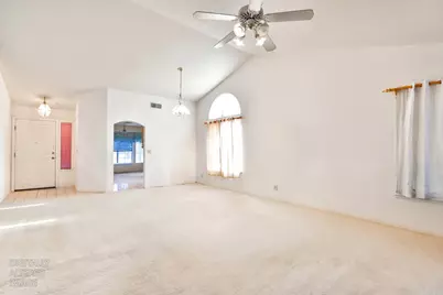 5005 Cumbrae Isle Way, Antelope, CA 95843 - Photo 21