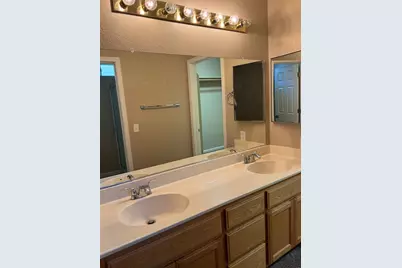 150 Aruba Circle, Sacramento, CA 95823 - Photo 7