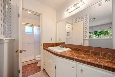 9700 Parktree Way, Elk Grove, CA 95624 - Photo 29