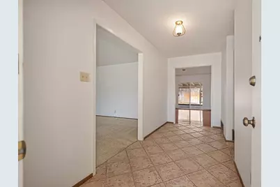 9700 Parktree Way, Elk Grove, CA 95624 - Photo 9