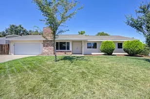9700 Parktree Way, Elk Grove, CA 95624 - Photo 3