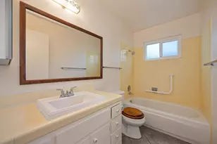 9700 Parktree Way, Elk Grove, CA 95624 - Photo 33