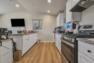 710 S Stockton Street, Lodi, CA 95240 - Photo 43