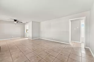 6431 Melrose Dr, North Highlands, CA 95660 - Photo 17