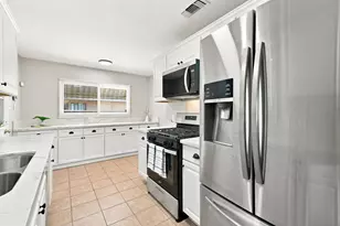 6431 Melrose Dr, North Highlands, CA 95660 - Photo 11