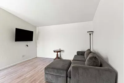 475 Peerless Way #6, Tracy, CA 95376 - Photo 9