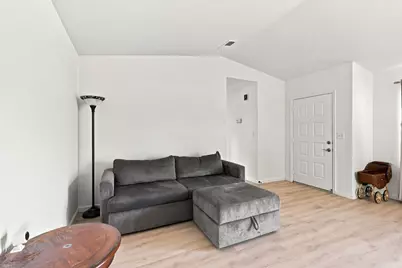 475 Peerless Way #6, Tracy, CA 95376 - Photo 7