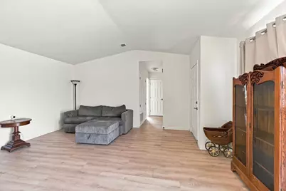 475 Peerless Way #6, Tracy, CA 95376 - Photo 11