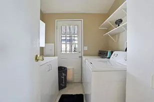 Pestana, Manteca, CA 95336 - Photo 19