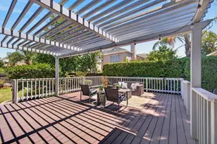 715 Lake Front Dr, Sacramento, CA 95831 - Photo 71