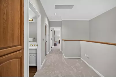 715 Lake Front Drive, Sacramento, CA 95831 - Photo 37